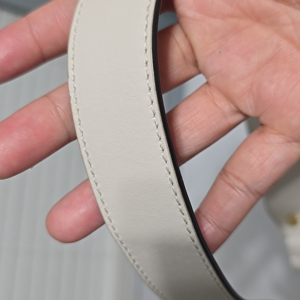 GUCCI SMALL SYLVIE WHITE CALFSKIN SHOULDER BAG - Picture 11 of 17